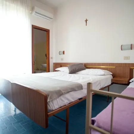 Sara*** 3* Cesenatico