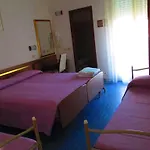 Sara*** 3*