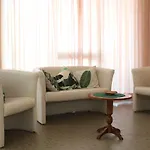 Sara*** Hotel