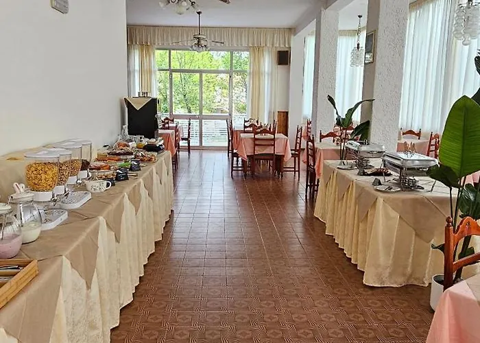 Otel Sara*** 3*