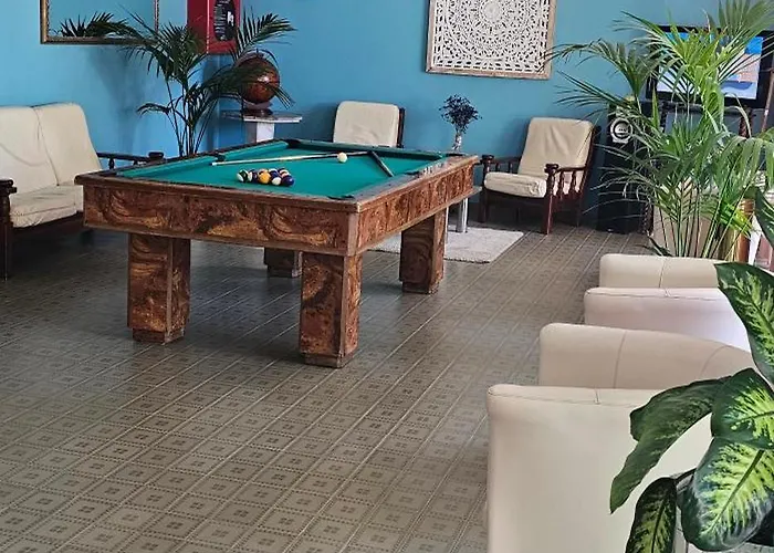 Sara*** Otel