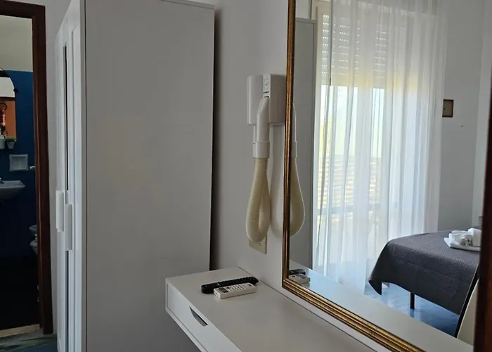 Sara*** Otel